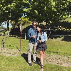 Meet your Posher, Lee